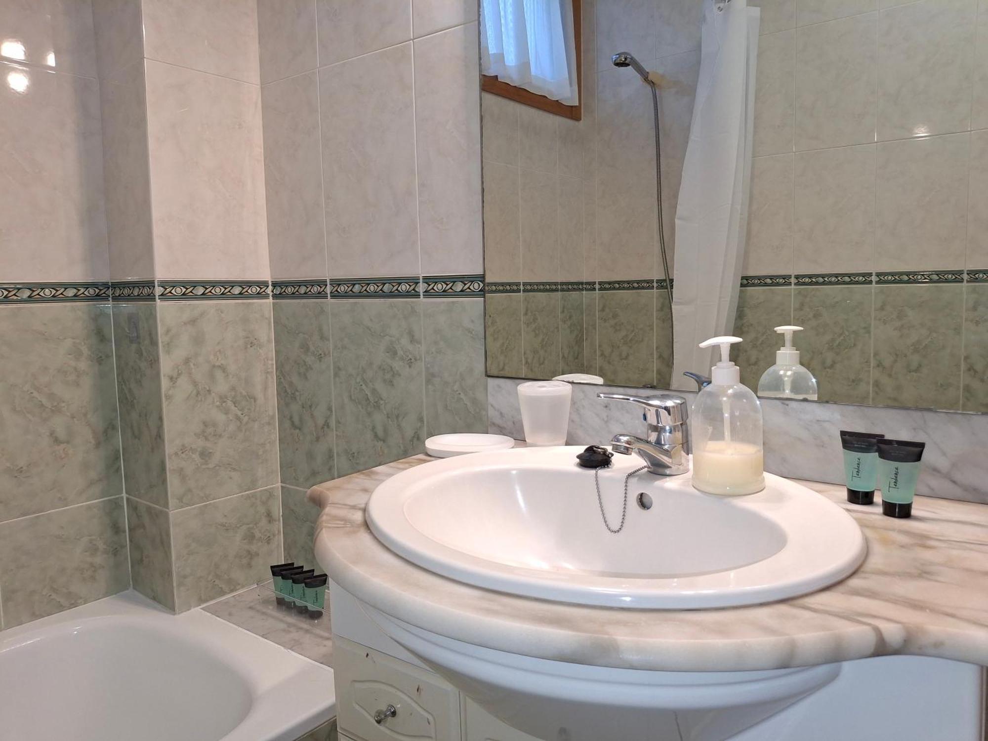 Apartamento Zona Camelias Виго Экстерьер фото